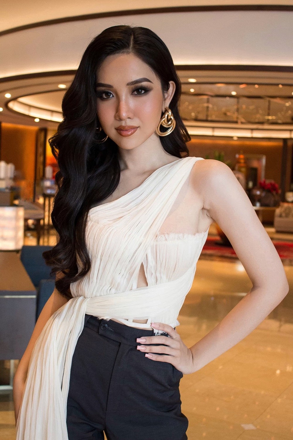 Hoa hậu chuyển giới Đỗ Nhật Hà dự thi Hoa hậu Hoàn vũ Việt Nam
